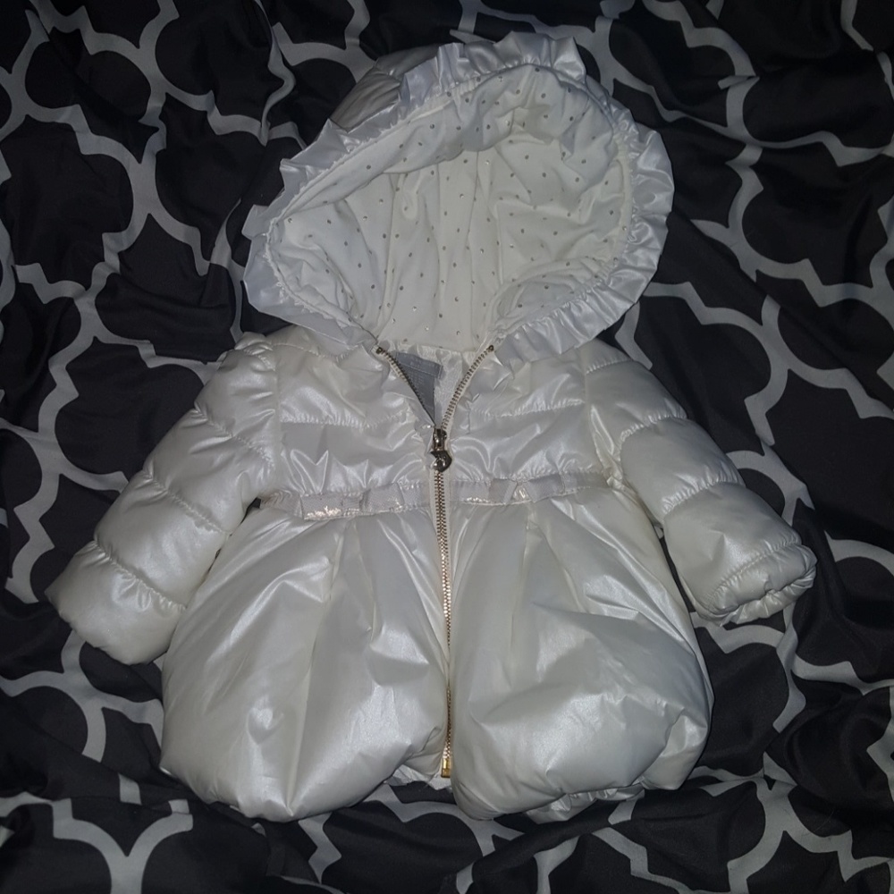 Tahari Baby coat 3-6 months